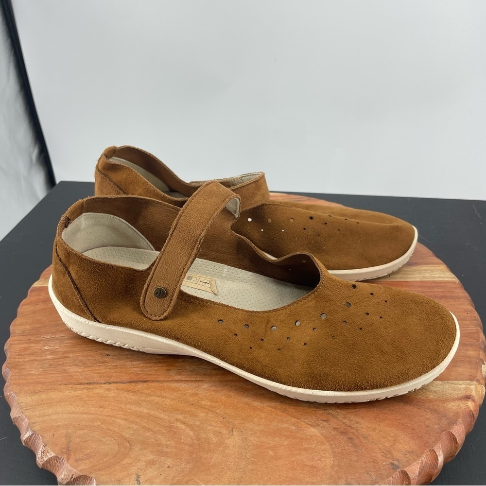 Arcopedico Sisley comfort shoe Mary Jane adjustable strap tan brown 41 Sz 9.5-10